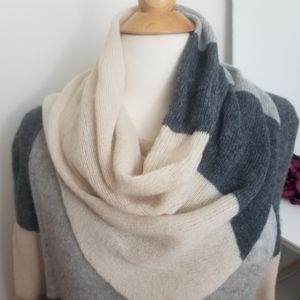 Joie cashmere gray wrap shawl Size M